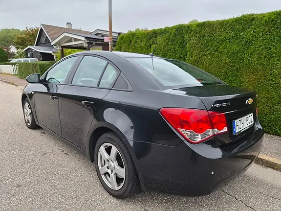 Chevrolet Cruze 2012 photo 4