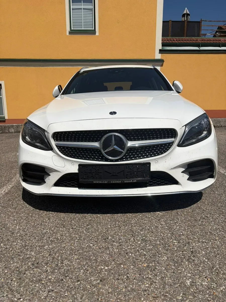 Mercedes-Benz C-Class 2020 photo 2