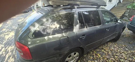 Skoda Octavia 2008 photo 3