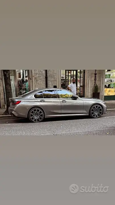BMW 330E