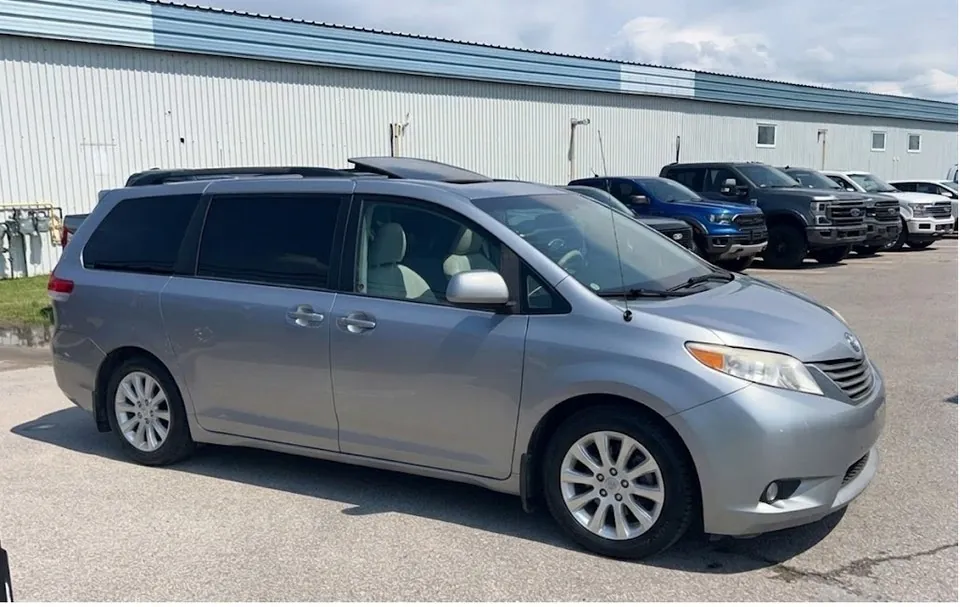 Toyota Sienna