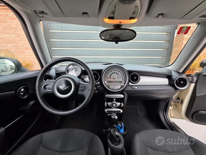 Mini Cooper 2012 photo 5