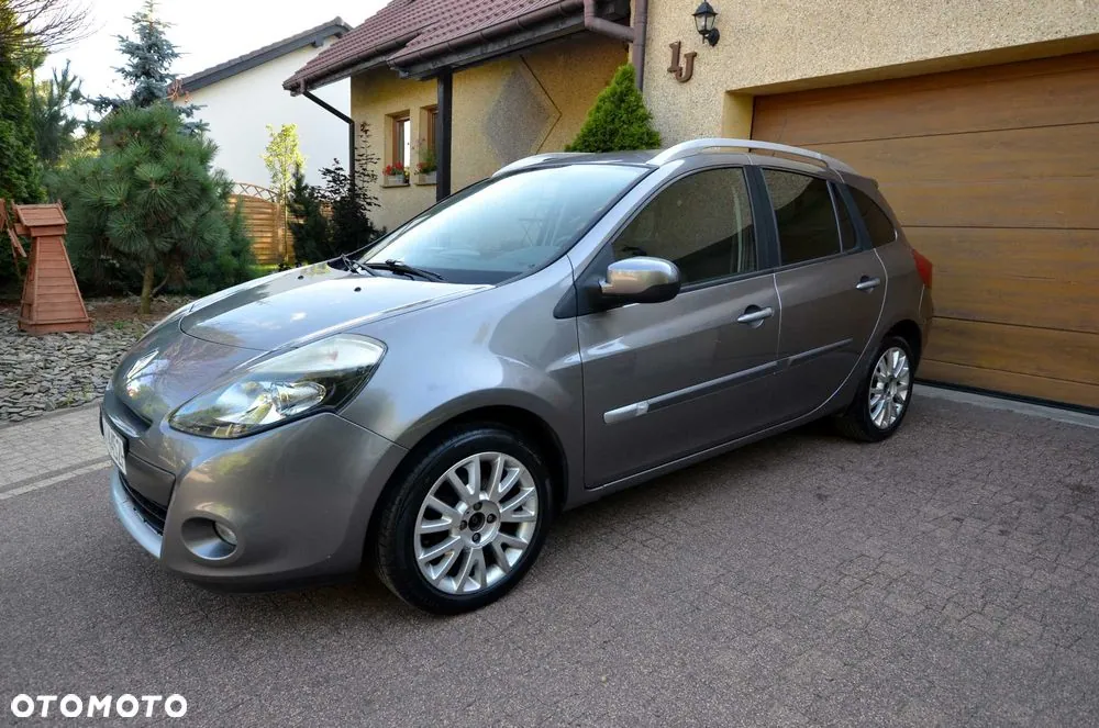 Renault Clio 2009 photo 2
