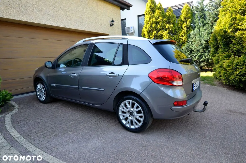 Renault Clio 2009 photo 3