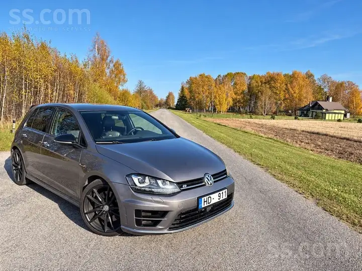 Volkswagen Golf R