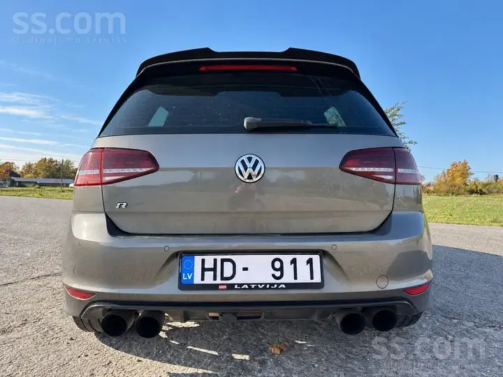 Volkswagen Golf R 2017 photo 5