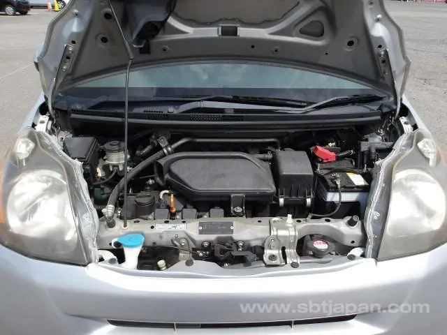 Honda Life 2010 photo 5