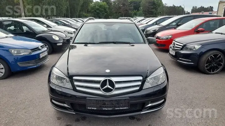 Mercedes-Benz C350