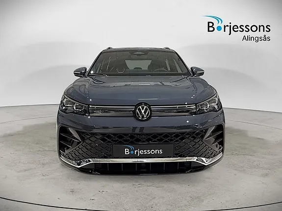 Volkswagen Tiguan 2026 photo 2