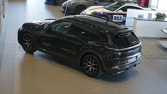 Porsche Cayenne 2026 photo 3
