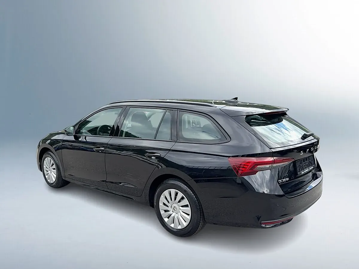 Skoda Octavia 2026 photo 3