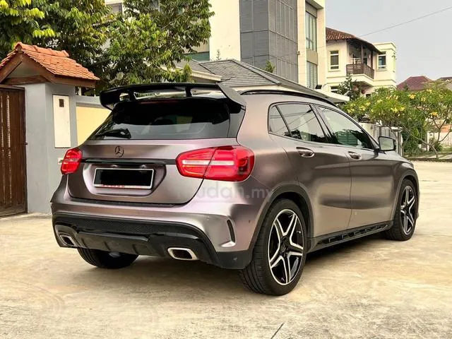 Mercedes-Benz Gla Class