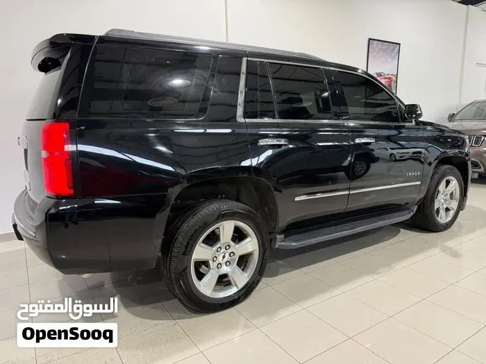 Chevrolet Tahoe 2019 photo 2