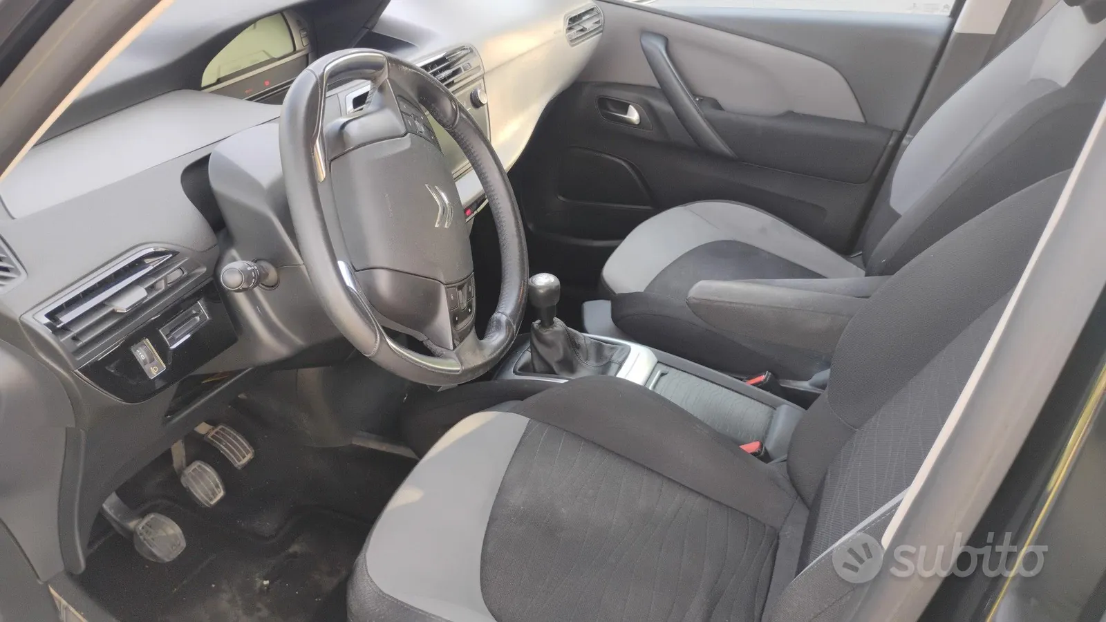 Citroen C4 Picasso 2014 photo 3