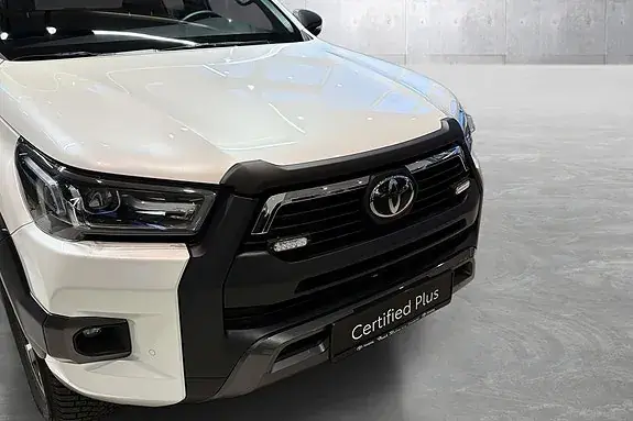 Toyota Hilux 2025 photo 3