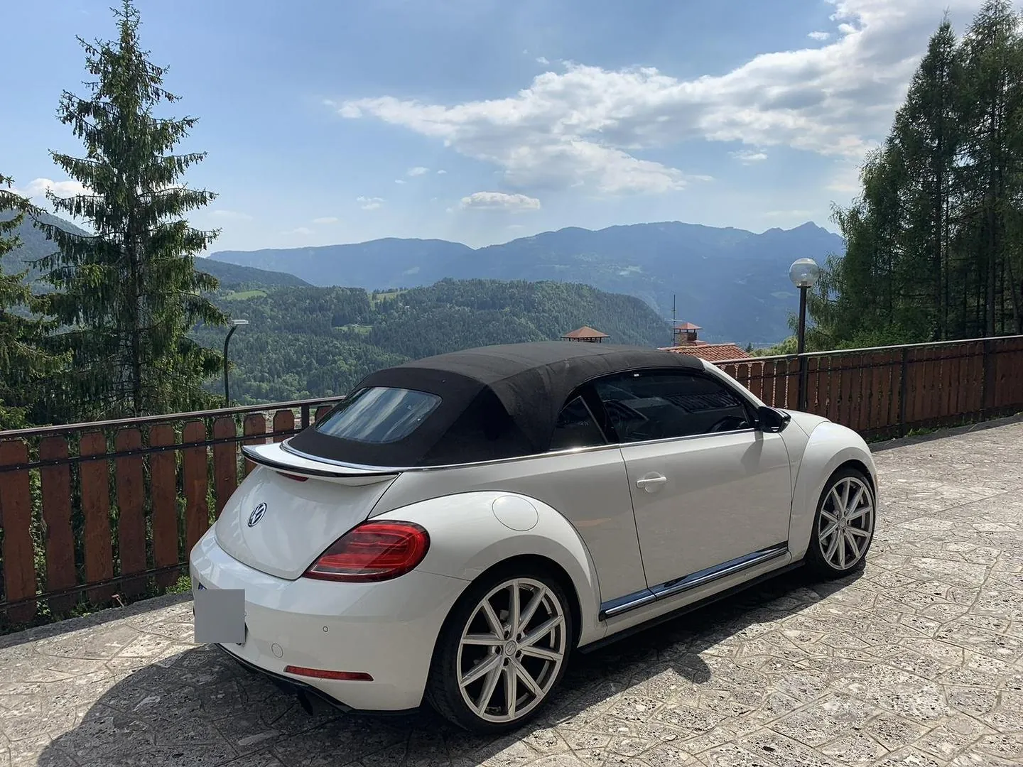 Volkswagen Maggiolino Cabrio