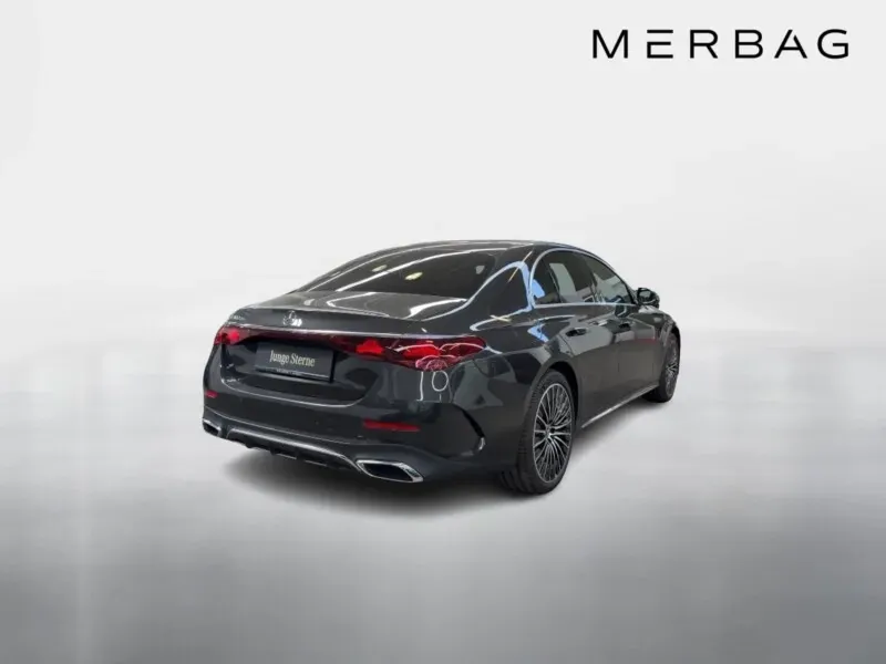 Mercedes-Benz E-Class 2025 photo 3