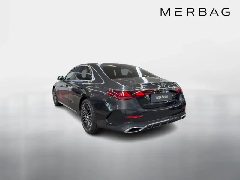 Mercedes-Benz E-Class 2025 photo 2