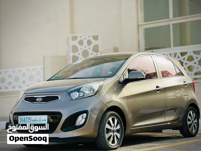 Kia Picanto 2012 photo 5