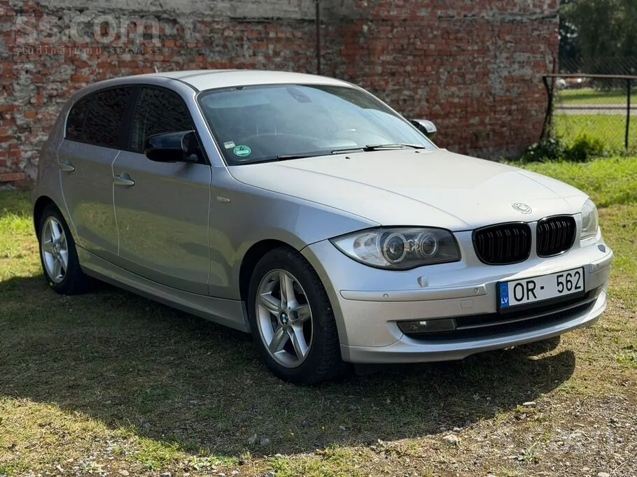 BMW 118D 2009 photo 3