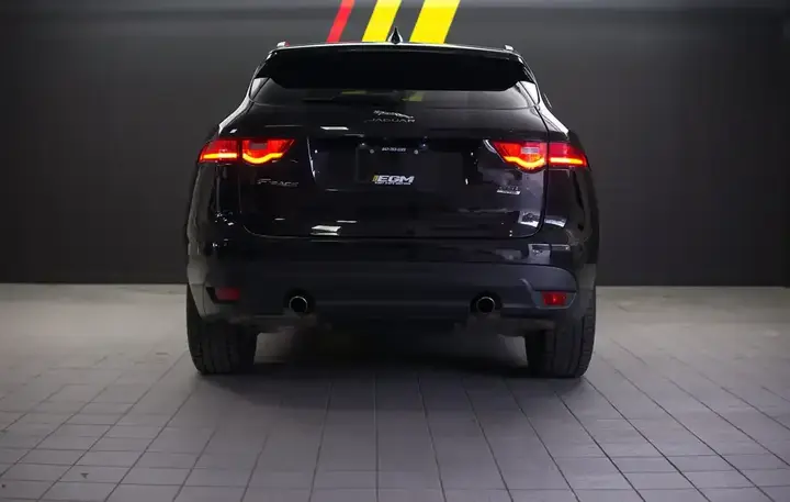 Jaguar F-Pace 2019 photo 4