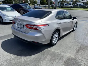 Toyota Camry 2018 photo 3