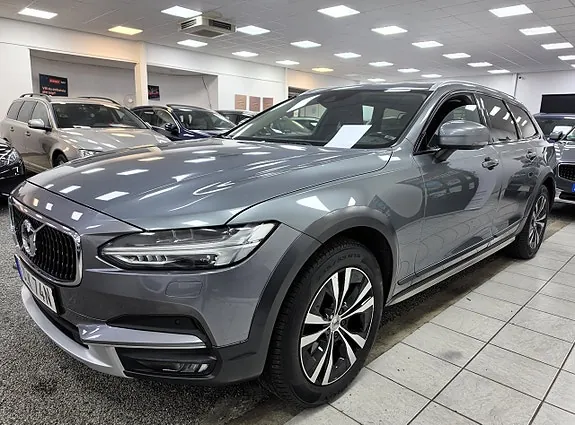 Volvo V90 Cross Country 2020 photo 2