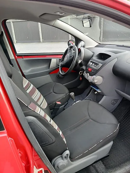 Citroen C1 2012 photo 3