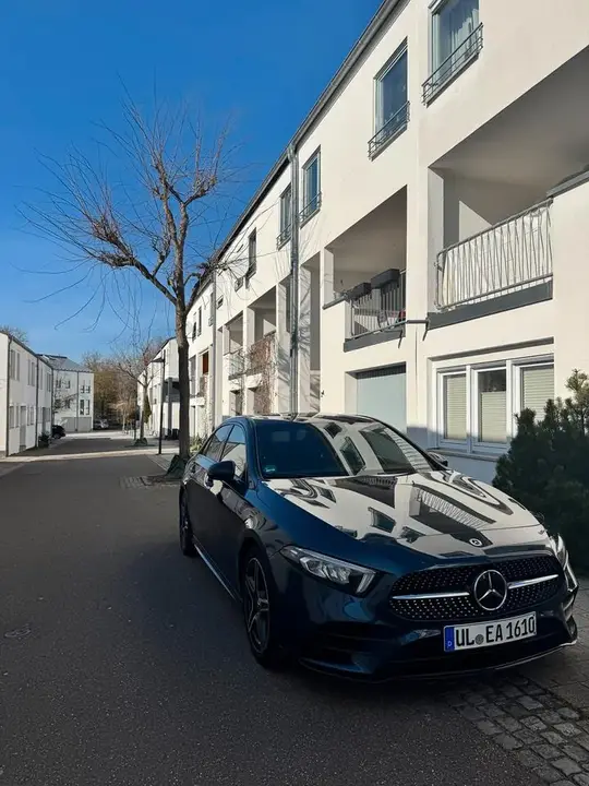 Mercedes-Benz A 220 Amg Line