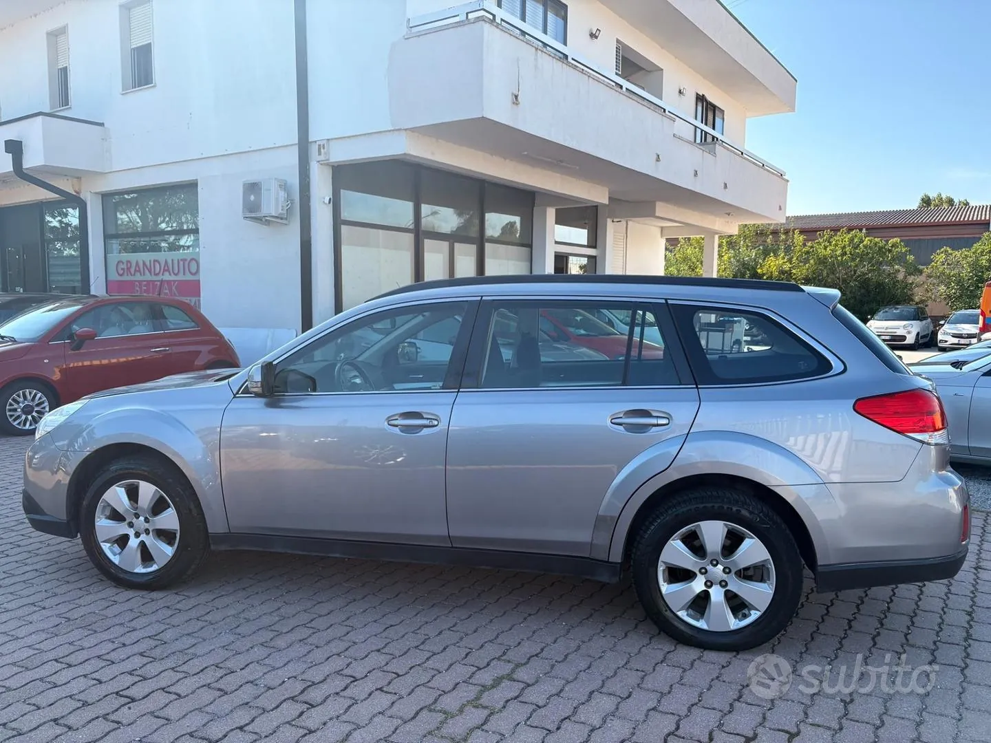 Subaru Outback 2009 photo 4