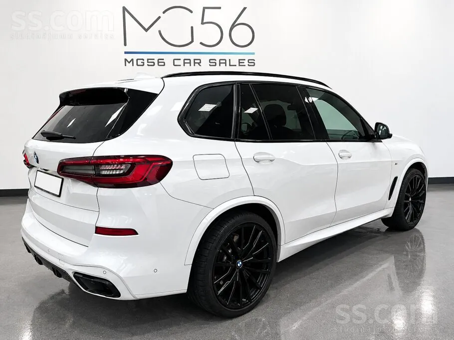 BMW X5 2019 photo 2