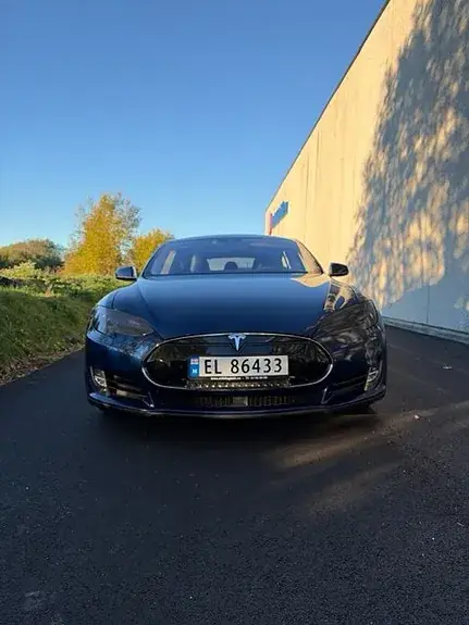 Tesla Model S 2016 photo 3