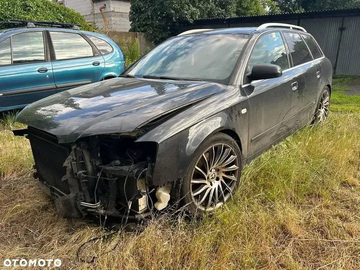 Audi A4 Avant 2005 photo 2