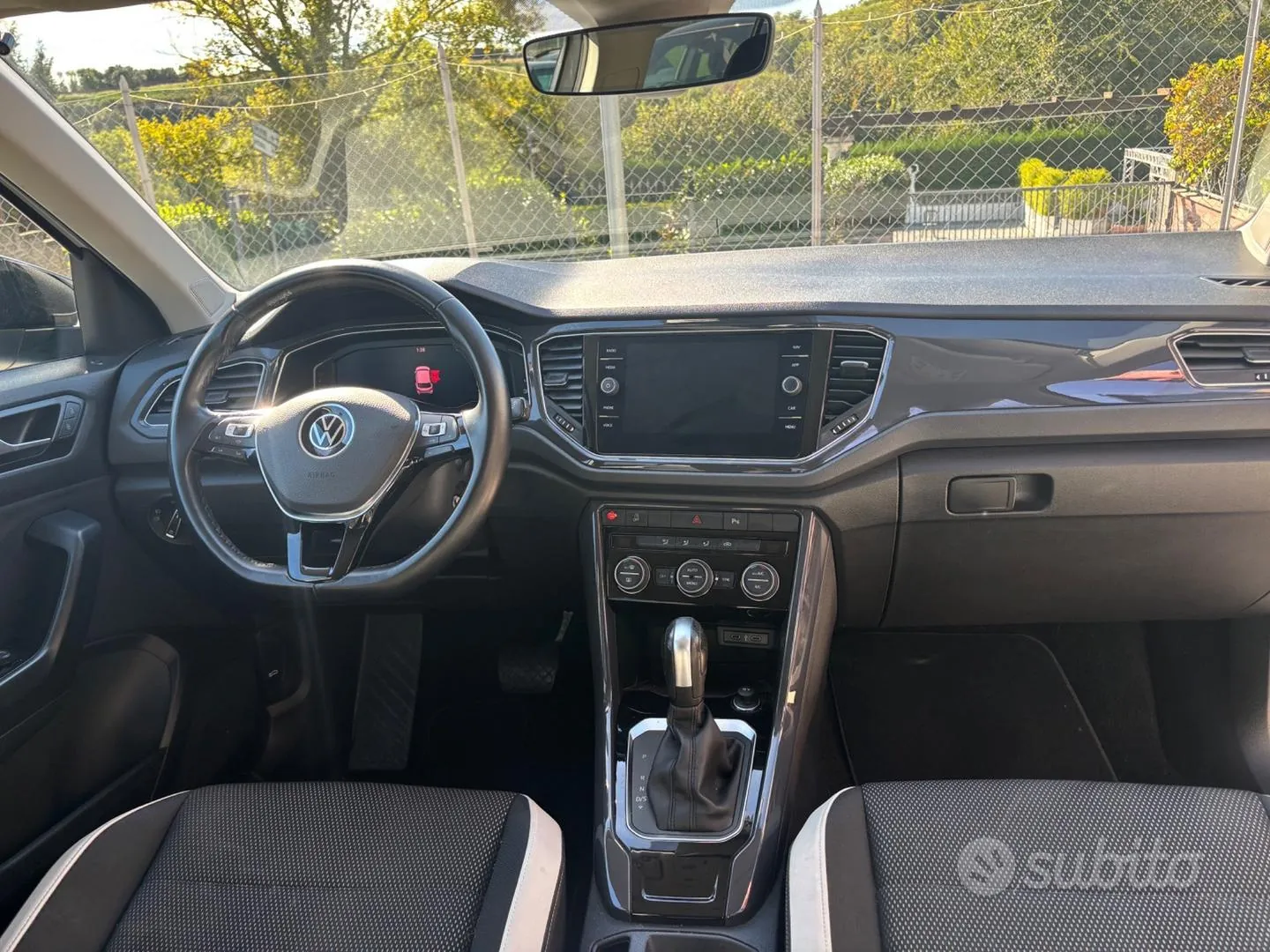 Volkswagen T-Roc 2021 photo 5