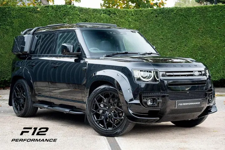 Land Rover Defender 110