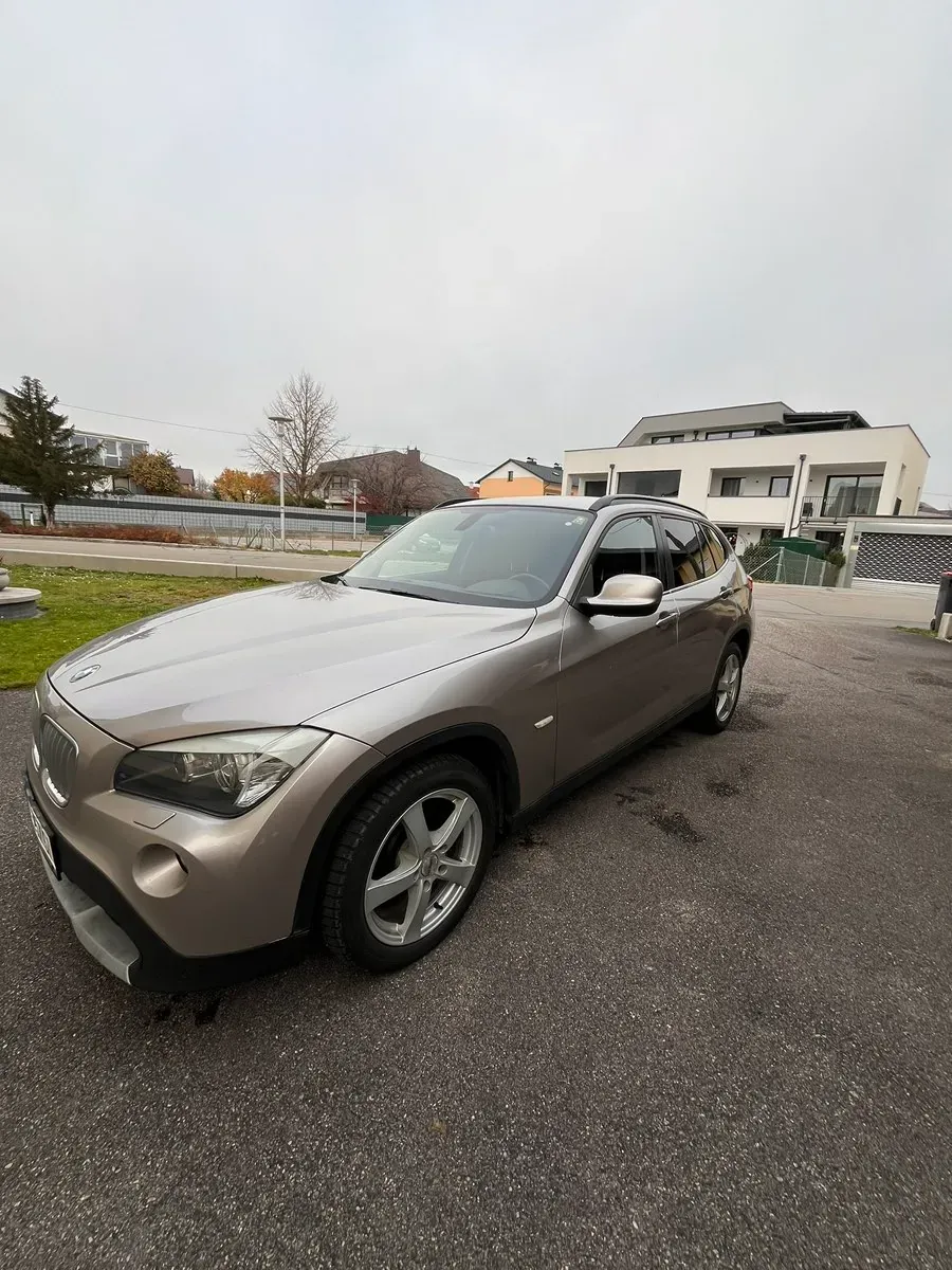 BMW X1 2011 photo 3