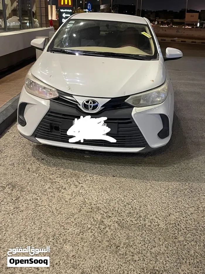 Toyota Yaris 2021 photo 2