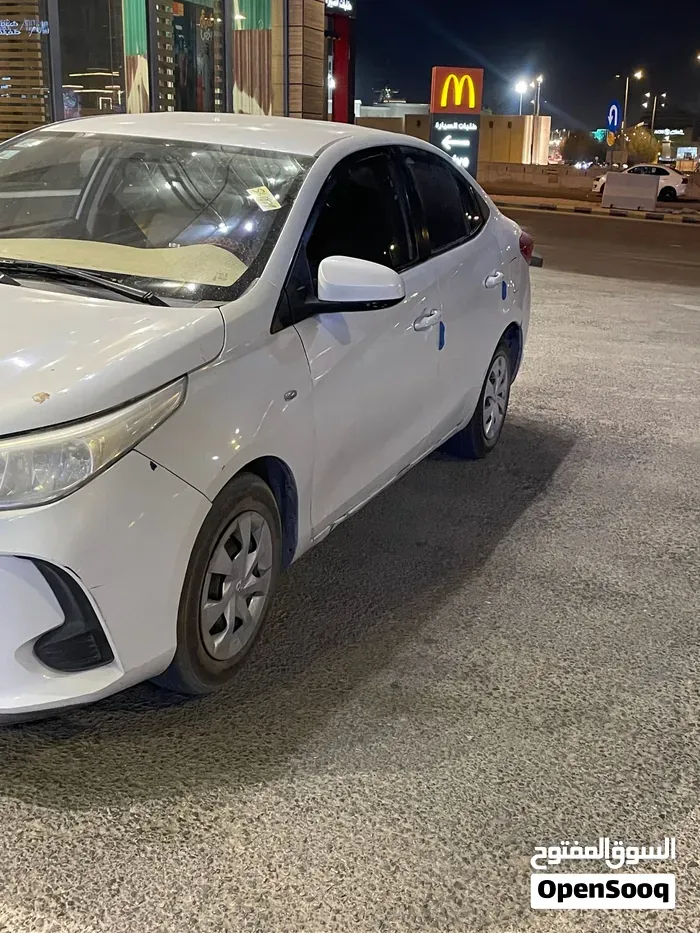 Toyota Yaris 2021 photo 3