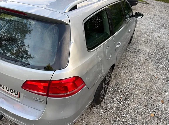 Volkswagen Passat 2011 photo 5