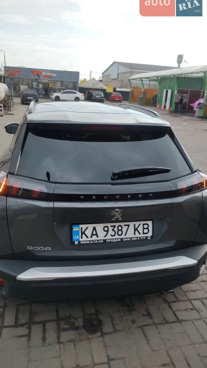 Peugeot 2008 2023 photo 4
