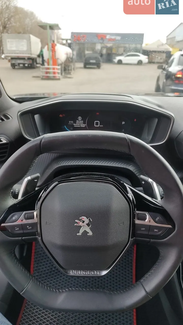 Peugeot 2008 2023 photo 2