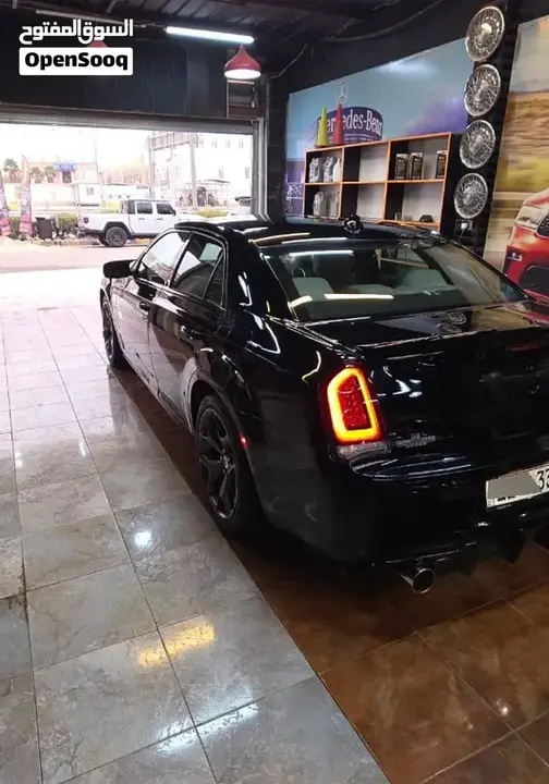 Chrysler 300 2021 photo 4
