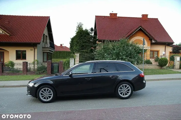 Audi A4 Avant 2013 photo 5