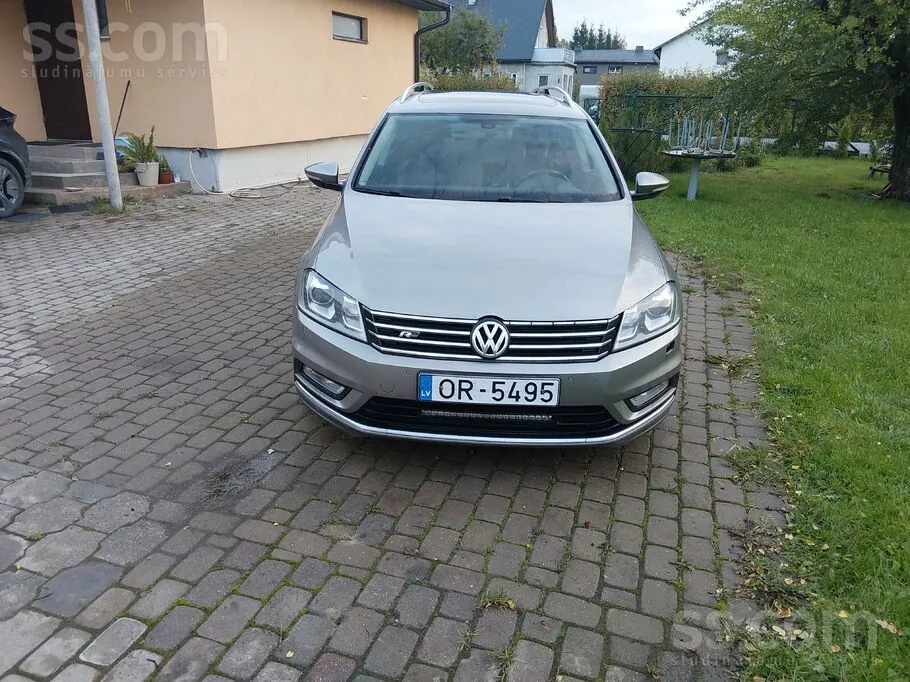 Volkswagen Passat 2014 photo 2