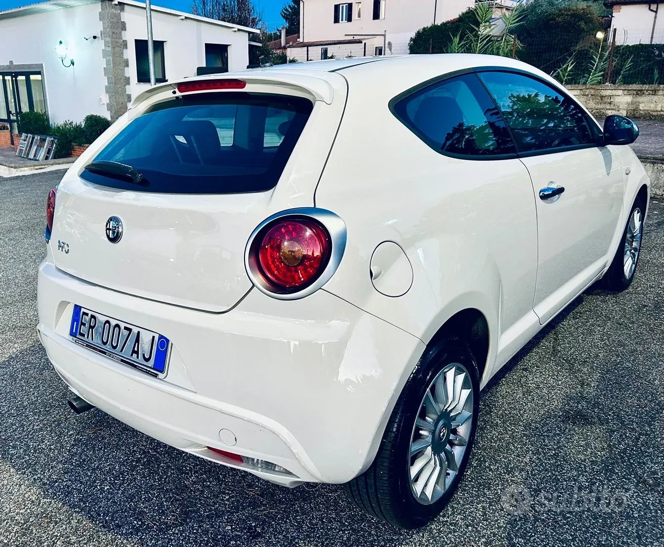 Alfa Romeo Mito 2013 photo 3