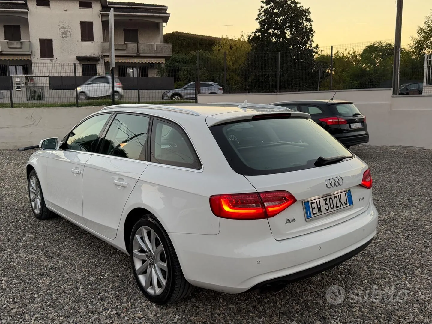 Audi A4 Avant 2014 photo 3