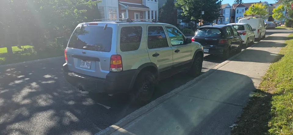 Ford Escape 2006 photo 3