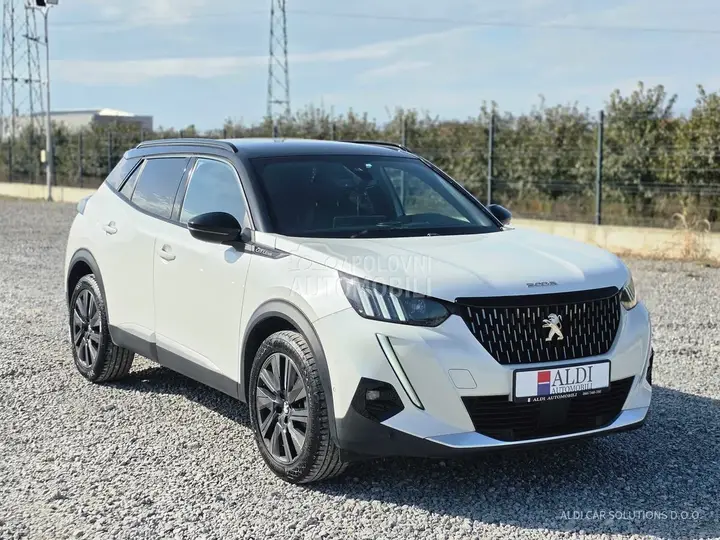 Peugeot 2008 2020 photo 3