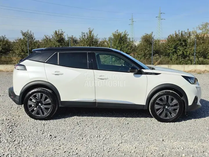 Peugeot 2008 2020 photo 4