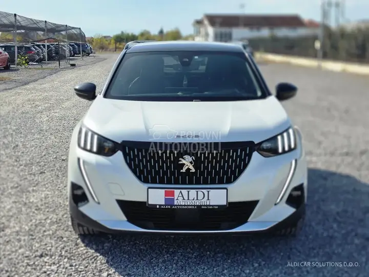 Peugeot 2008 2020 photo 2